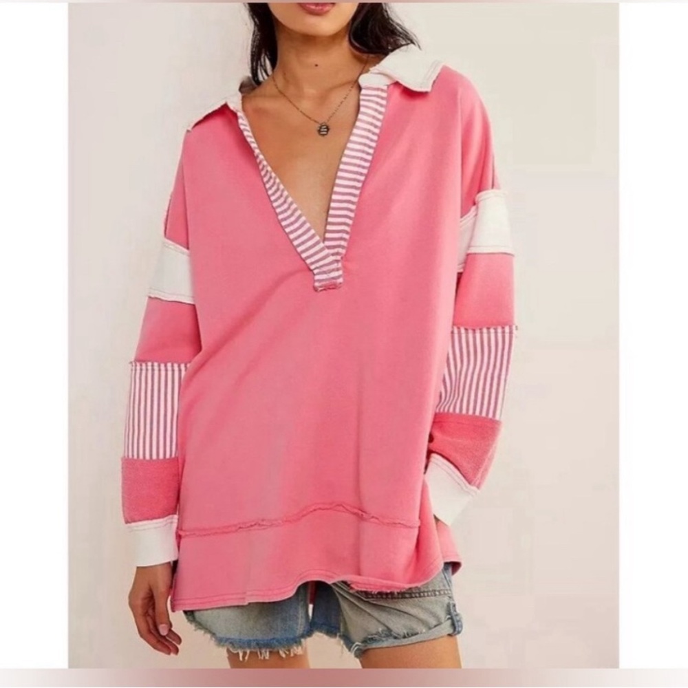 NEW SWEATER IS ADORABLE W. A PREPPY STYLE DEEP POLO COLLAR